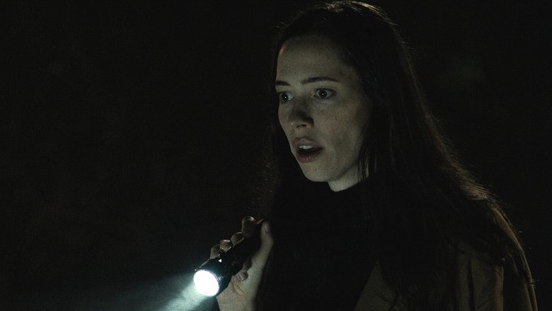 кадр из фильма Дом на другой стороне