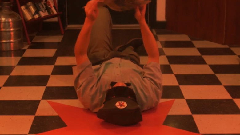 кадр из фильма It Walked Right In