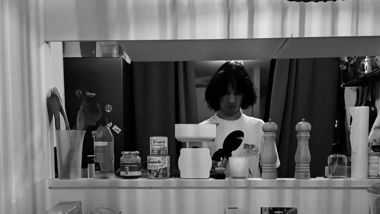 кадр из фильма biarkan aku ganti