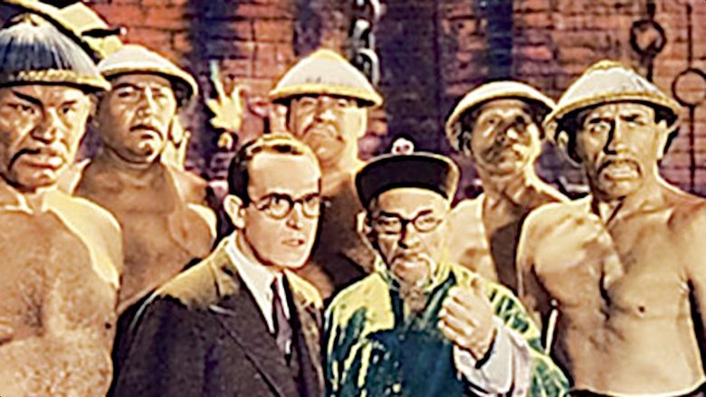 кадр из фильма Кошачья лапа