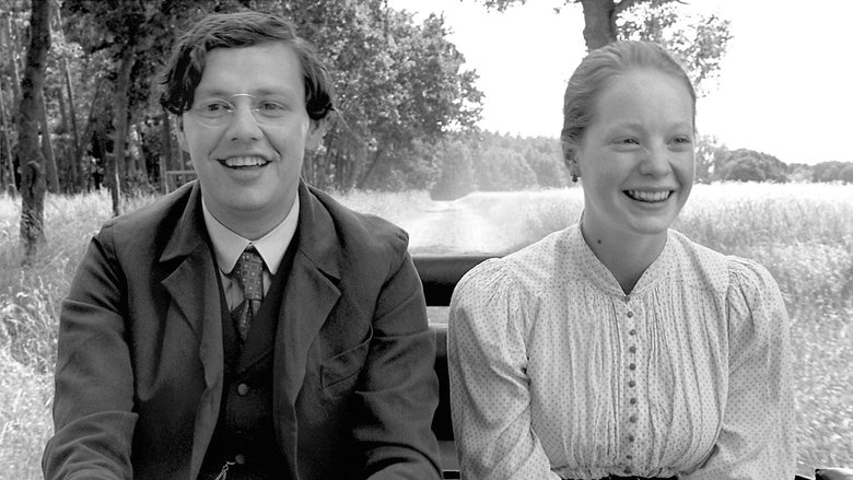 кадр из фильма Белая лента