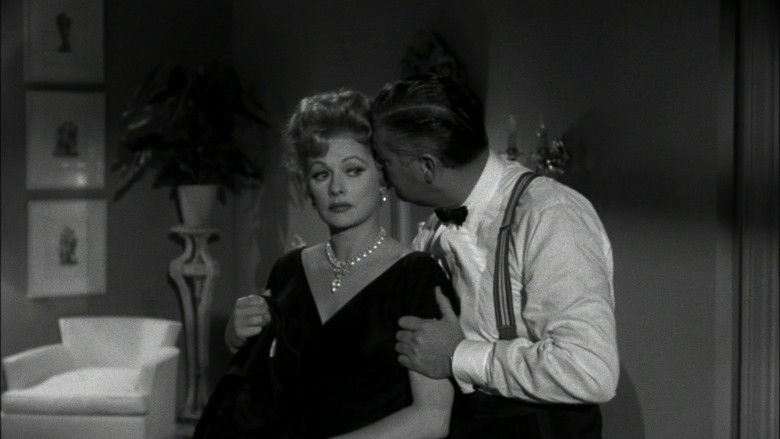 кадр из фильма Правда жизни