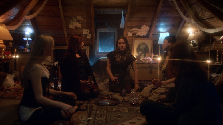 кадр из фильма CAMP