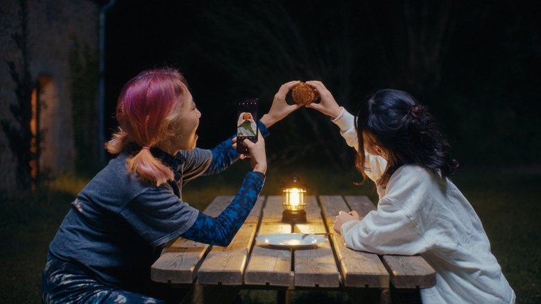 кадр из фильма Yiyi loin de son pays