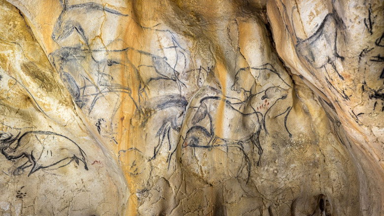 кадр из фильма Grotte Chauvet - Dans les pas des artistes de la Préhistoire