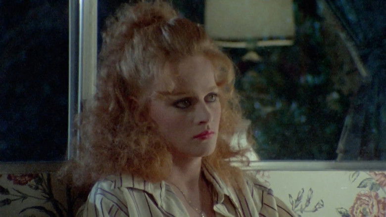 кадр из фильма The Seductress