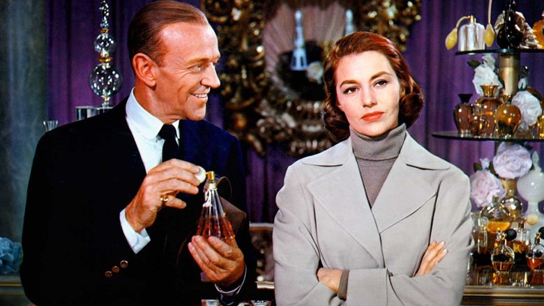 кадр из фильма Шелковые чулки