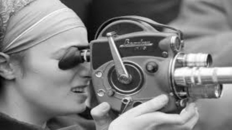 кадр из фильма Barbara Rubin and the Exploding NY Underground