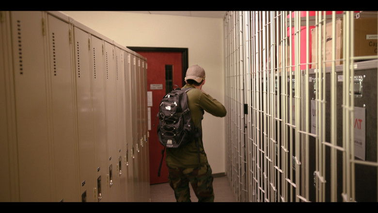 кадр из фильма DARK EXTRACTION