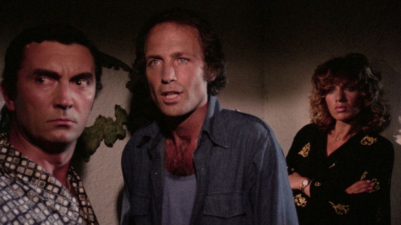 кадр из фильма Девять гостей для убийства