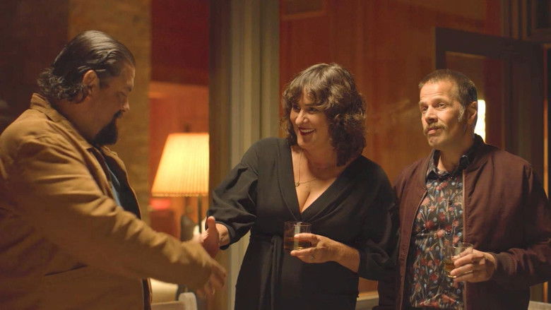 кадр из фильма Earthlings