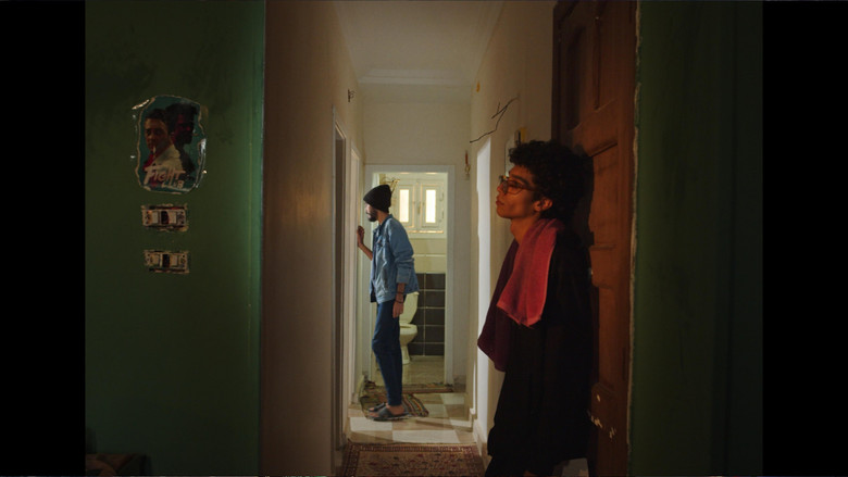 кадр из фильма الحائط