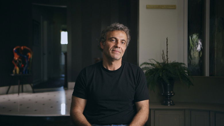 кадр из фильма Résistance : la police face au mur