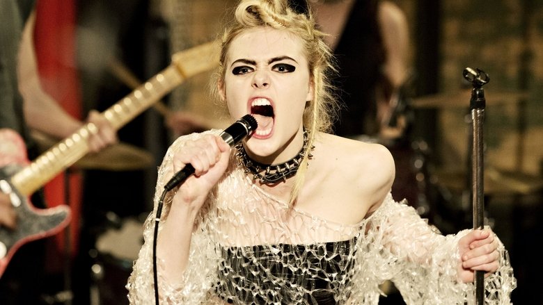 кадр из фильма Как разговаривать с девушками на вечеринках