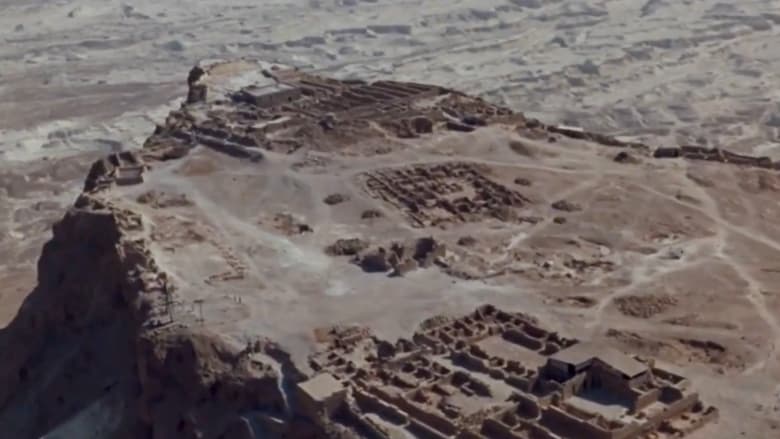 кадр из фильма UNDR