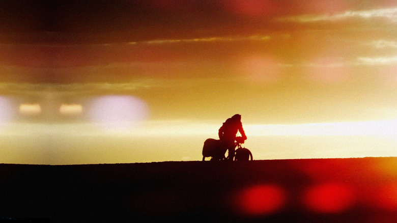 кадр из фильма 77 дней