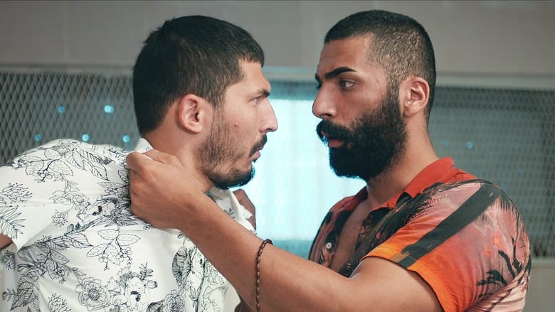 кадр из фильма Facia Üçlü