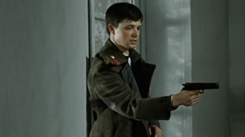 кадр из фильма Дни Турбиных