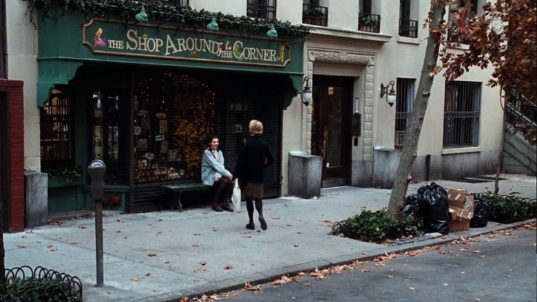 кадр из фильма Вам письмо