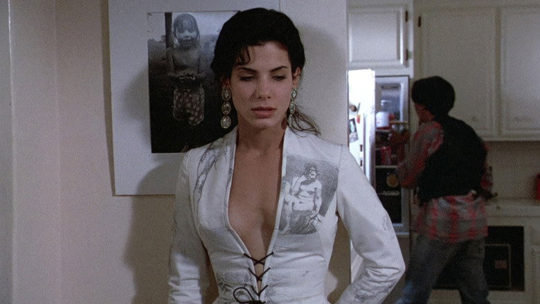 кадр из фильма Вечеринка в Беверли Хиллз