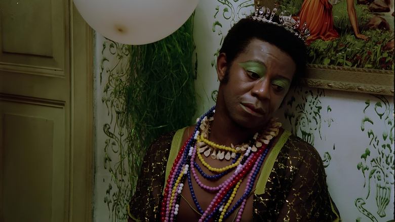 кадр из фильма Дьявольская королева