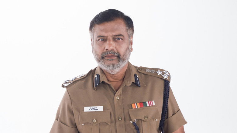 кадр из фильма வெள்ளைப்பூக்கள்