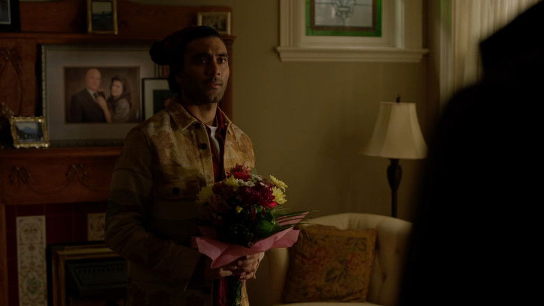 кадр из фильма Family Descent