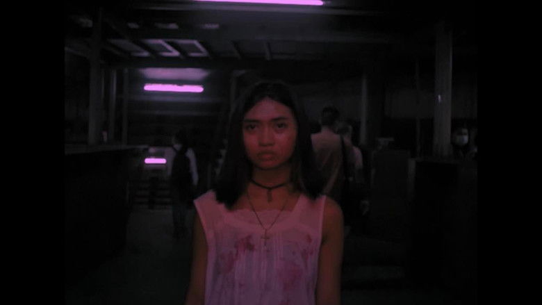 кадр из фильма Blood Makes the Grass Greener