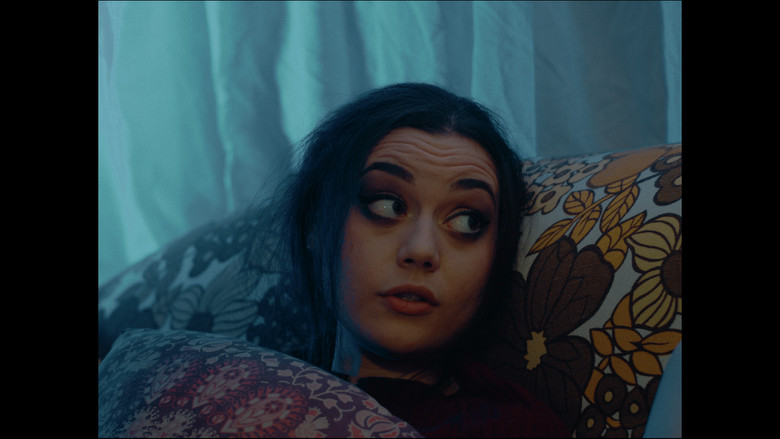 кадр из фильма The Lonesome Room