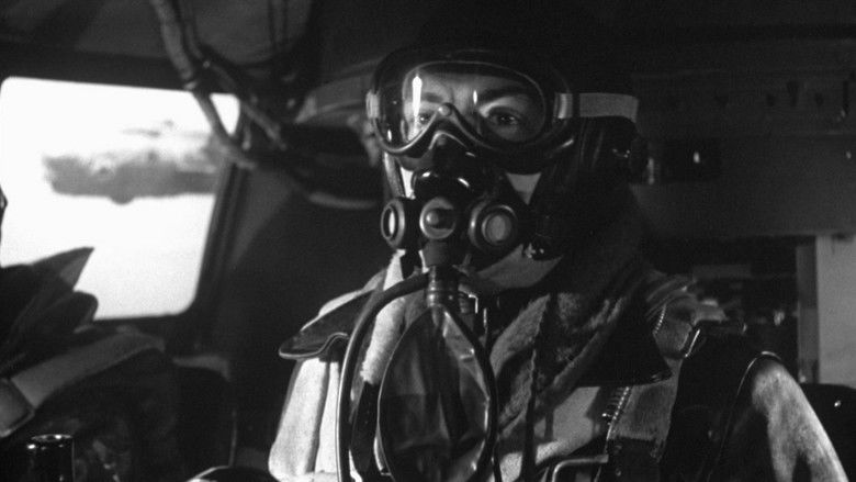 кадр из фильма Вертикальный взлет