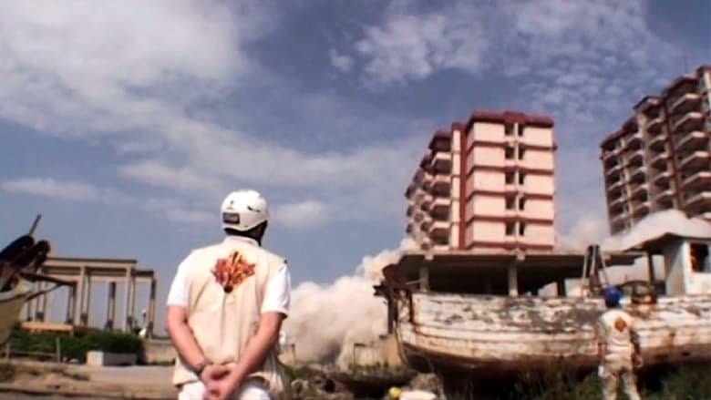 кадр из фильма L'esplosione
