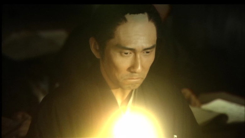 кадр из фильма За той дверью