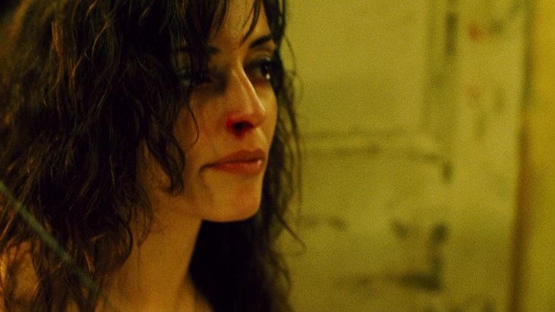 кадр из фильма Пила 2