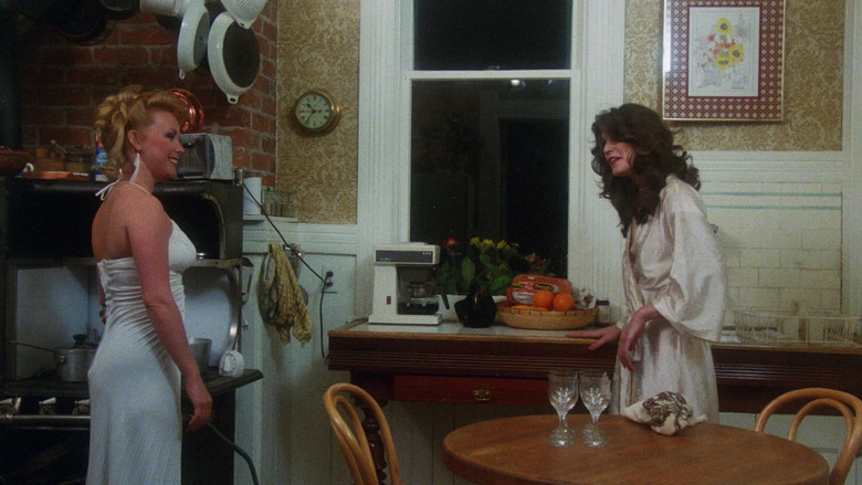 кадр из фильма Sorority Sweethearts