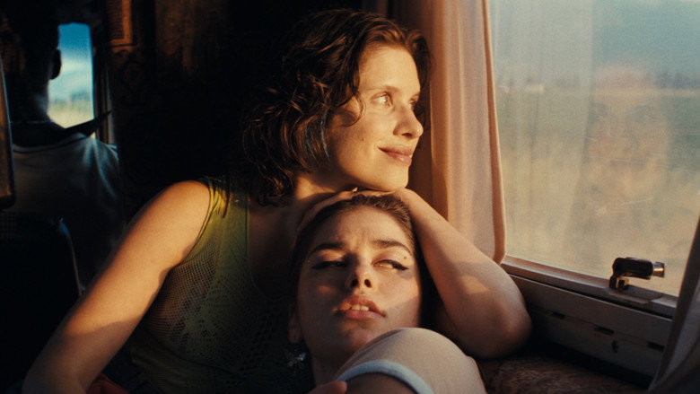 кадр из фильма Οι άγριες μέρες μας