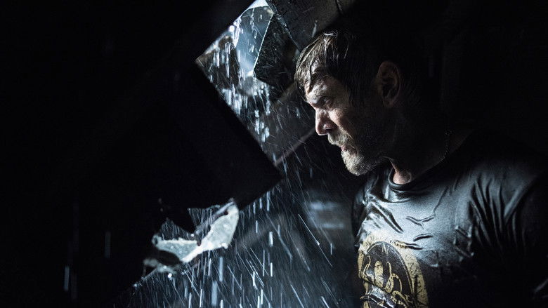 кадр из фильма Капкан