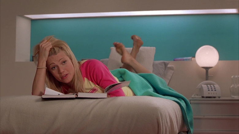 кадр из фильма Вид сверху лучше