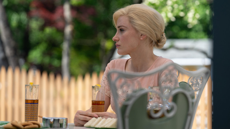 кадр из фильма Материнский инстинкт