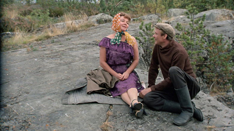 кадр из фильма Любовь и голуби