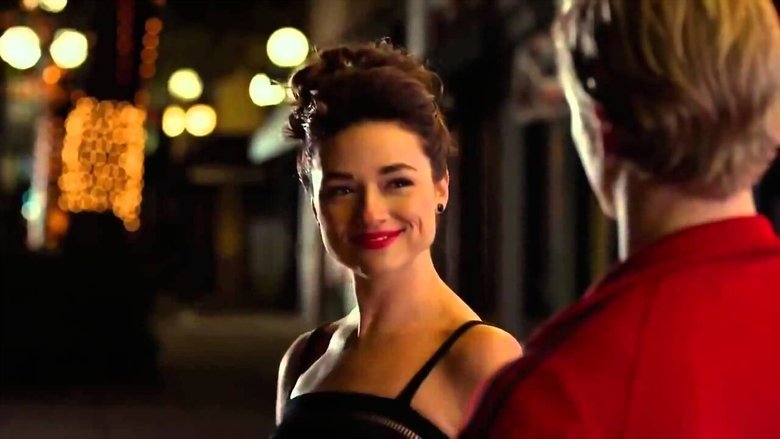 кадр из фильма Женщина за стеной