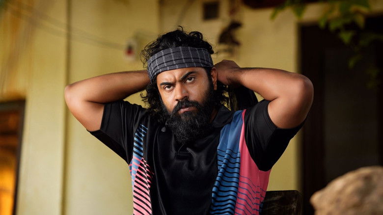 кадр из фильма പടവെട്ട്