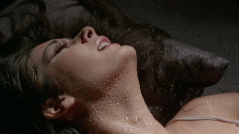 кадр из фильма Странный порок госпожи Уорд