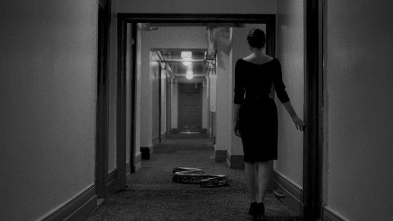 кадр из фильма Phantom Love