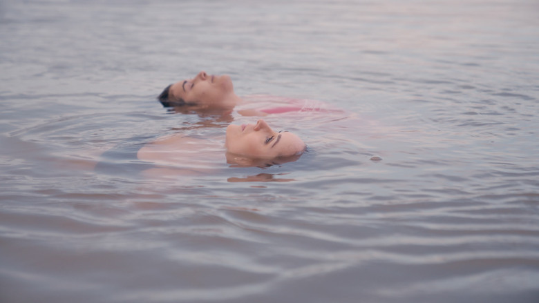 кадр из фильма Something Familiar