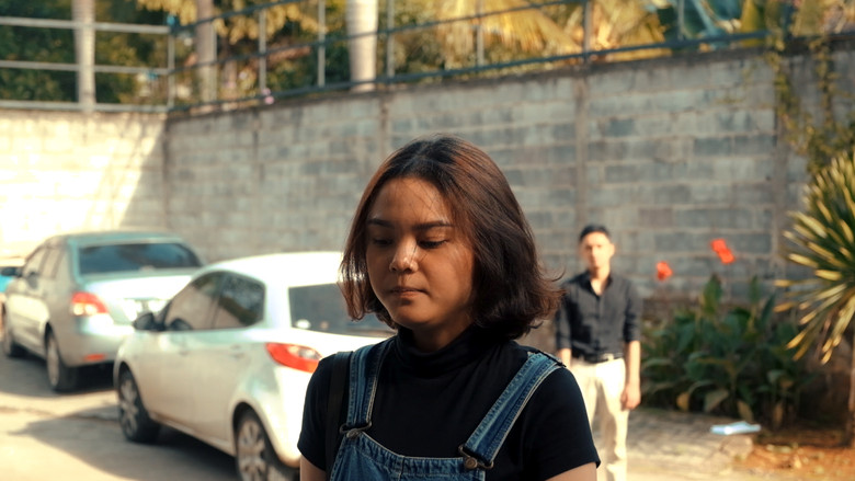 кадр из фильма Sudah