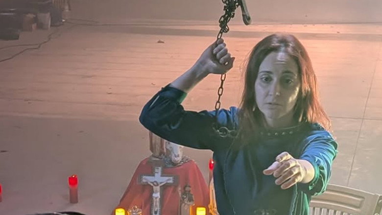 кадр из фильма Cosa Mala