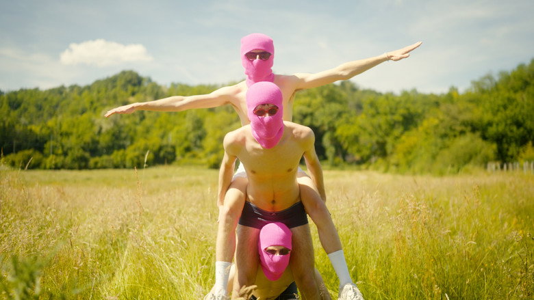 кадр из фильма Paris-Seycherresse