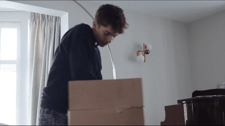 кадр из фильма The Box Of Greed