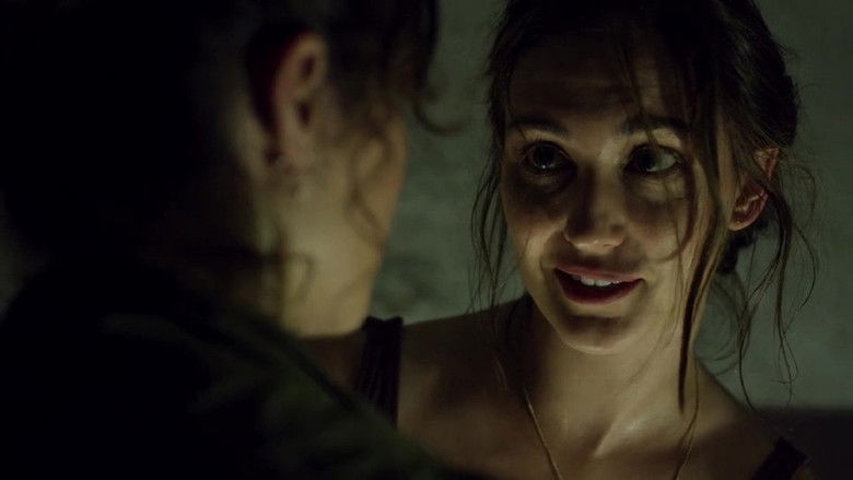 кадр из фильма Озеро Страха: Наследие