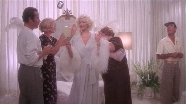 кадр из фильма Белые телефоны